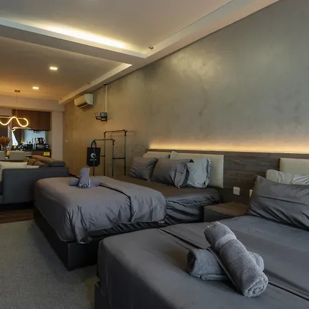 Luxury Seaview Projector Lounge By The Only Bnb